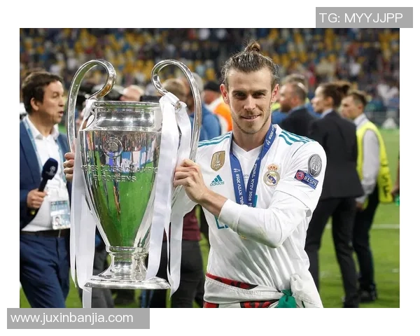 足球明星贝尔的精彩瞬间与职业生涯回顾展现他的传奇足迹与无尽魅力 足球明星贝尔的精彩瞬间与职业生涯回顾展现他的传奇足迹与无尽魅力